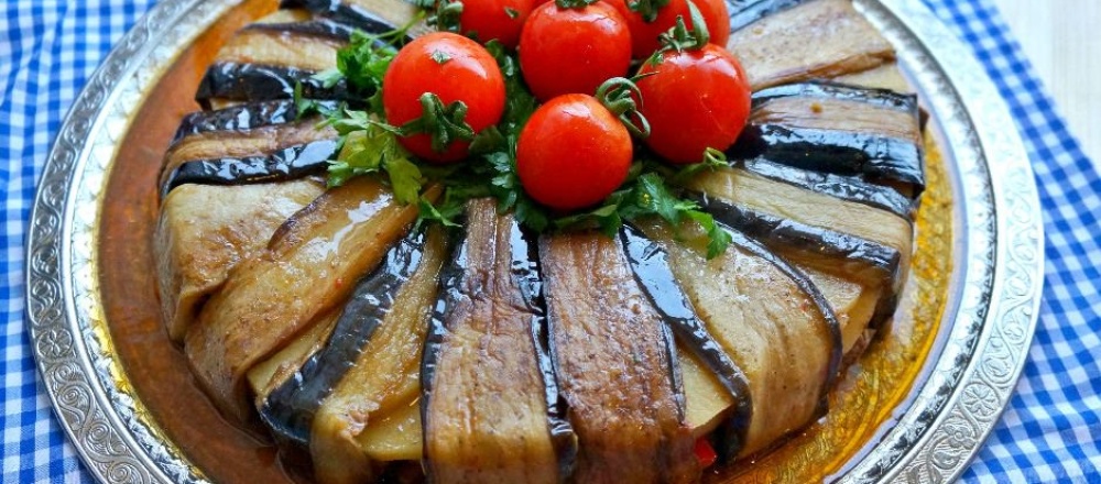 Tokat; Alaca Patlıcan Yemeği Tarifi