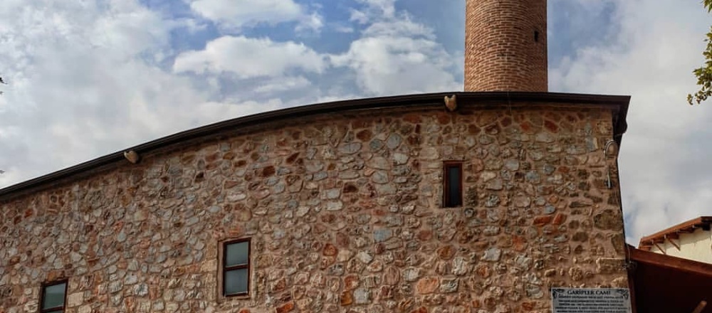 Tokat Tarihi; Garipler Camii