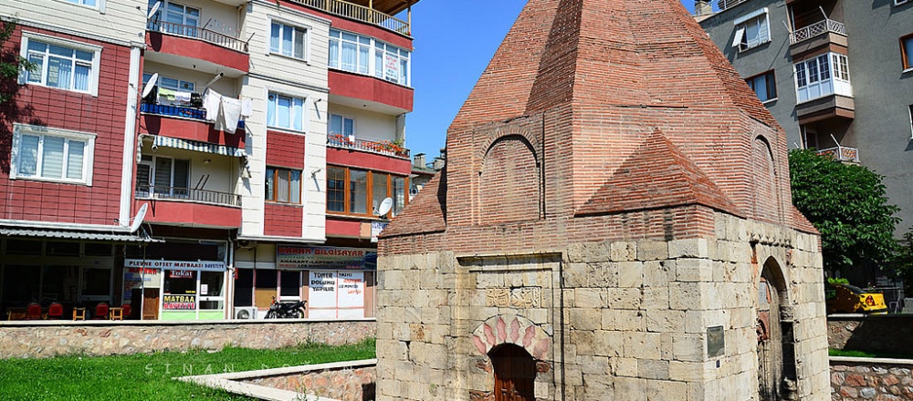Esentimur Türbesi - Tokat