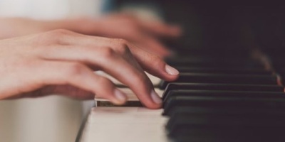 İstanbul Filarmoni Derneği’nden genç piyanistlere çağrı